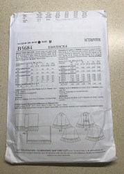 5684 butt cape bk